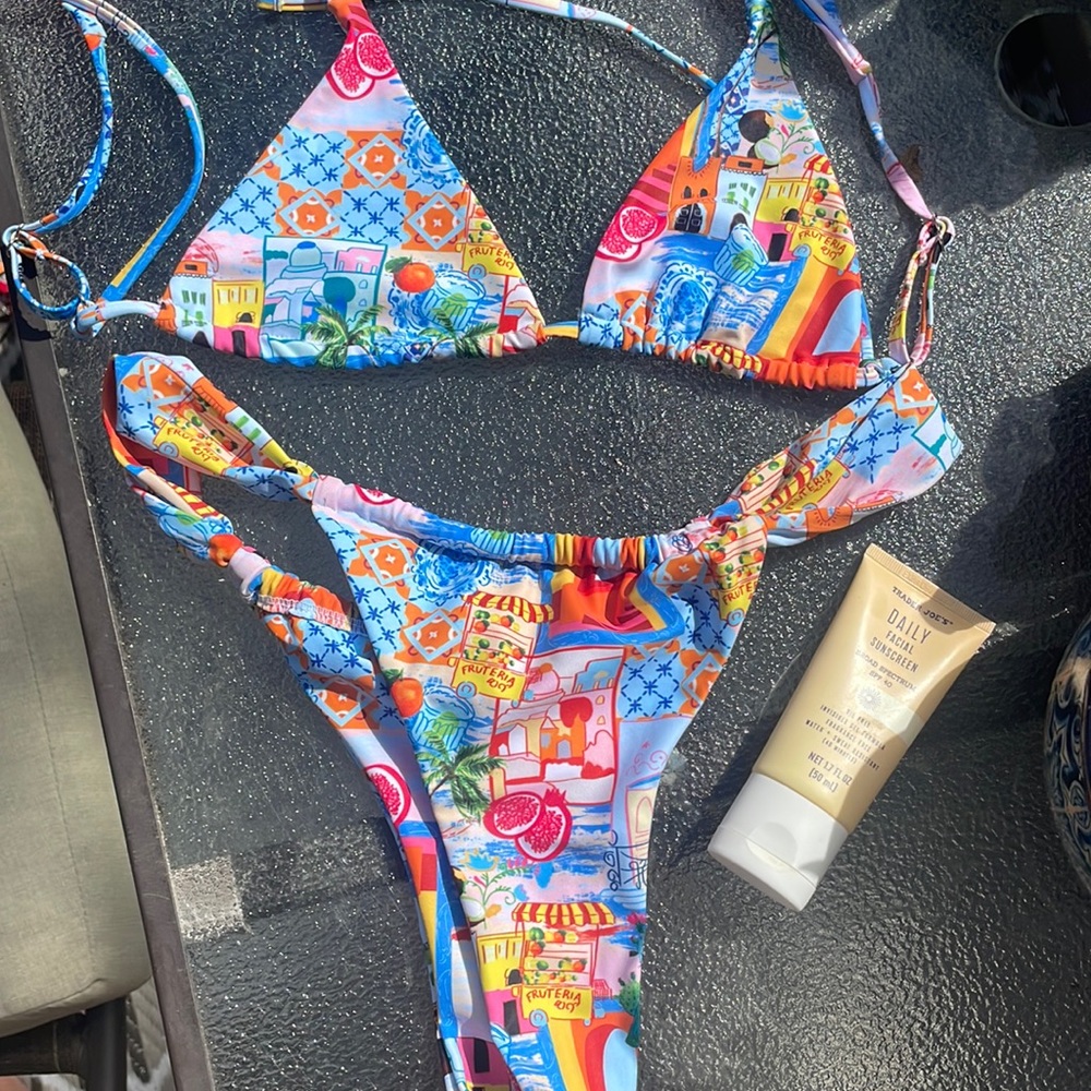Amazon bikini set